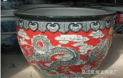 景德镇辉龙陶瓷厂厂家*出售陶瓷中国红大缸 龙缸青花大缸